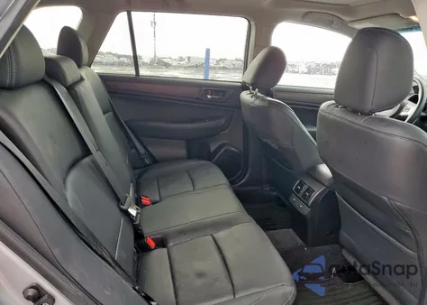 2015 Subaru Outback 2.5I Limited из США, поврежденный, VIN 4S4BSBLC8F3218579